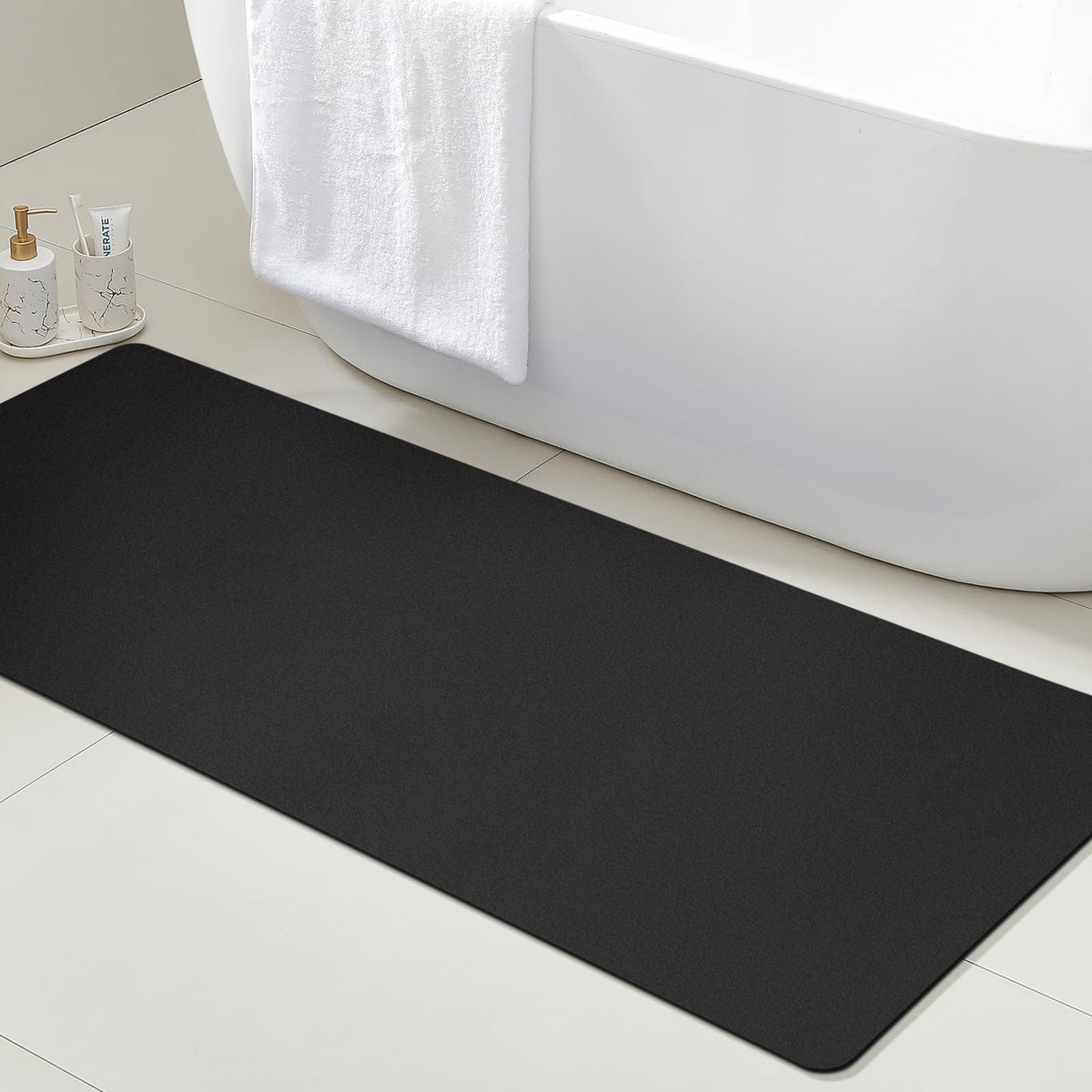 ACCUMTEK Non Slip Bath Mat, Thin Bathroom Rugs Fit Under Door, Quick Dry Bath Mats, Machine Washable Bath Rugs for Bathroom, Bathtub & Kitchen, Grey/Bordered/24 x17
