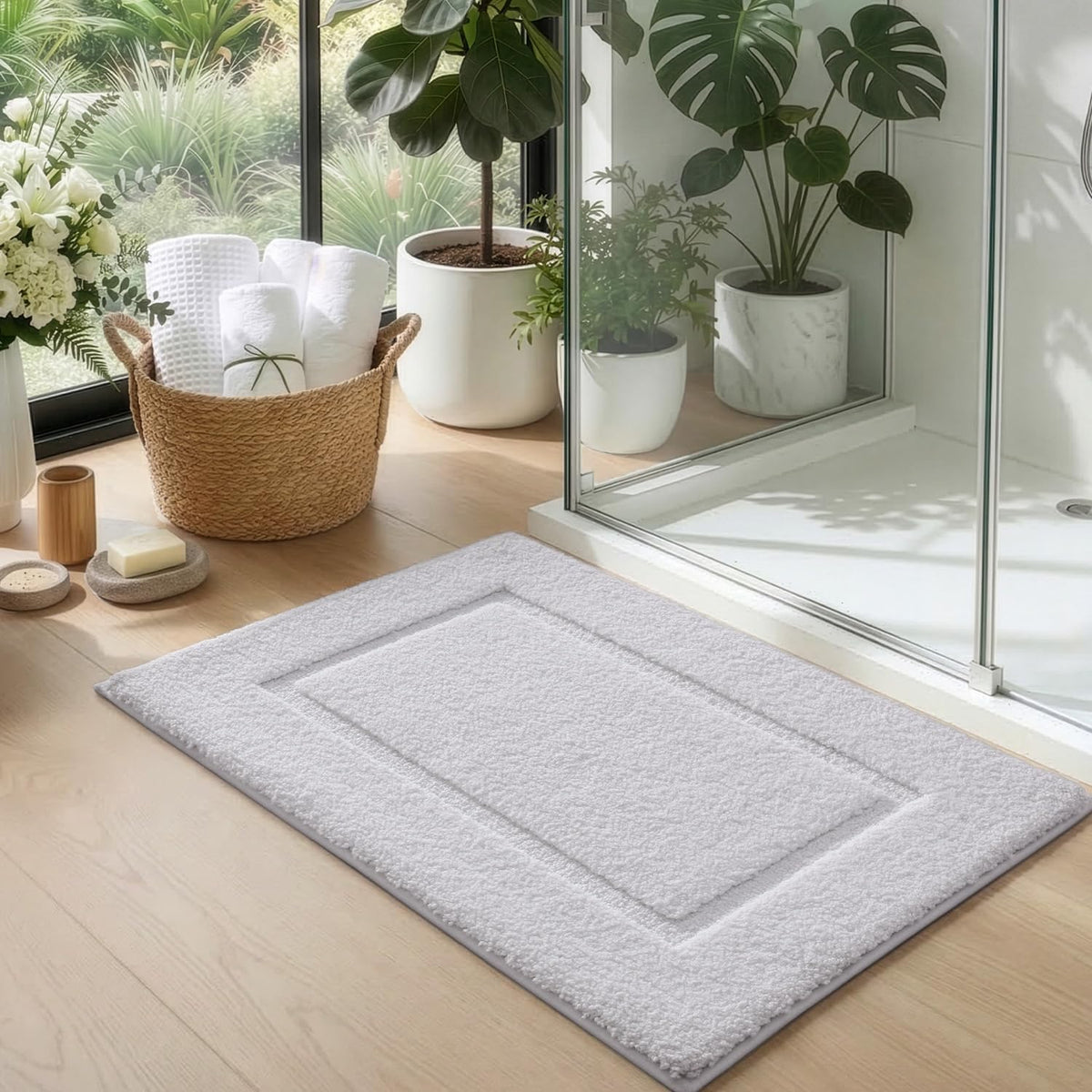 DEXI Bath Mat 24x16, Soft Absorbent Bathroom Rugs Non Slip, White