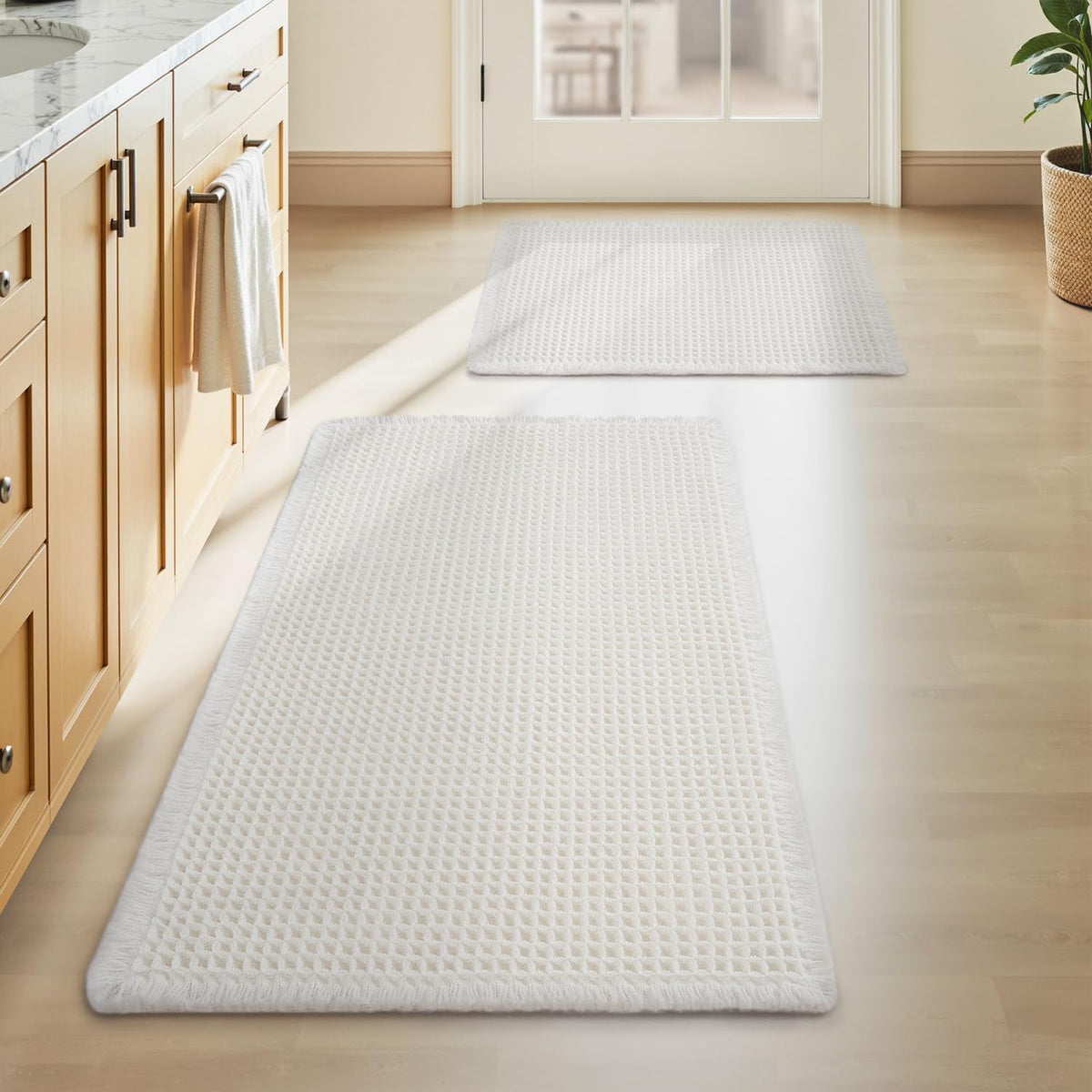 Upgraded Waffle Bath Mat Ultra Absorbent Non Slip Bathroom Mat, 18" x 30"