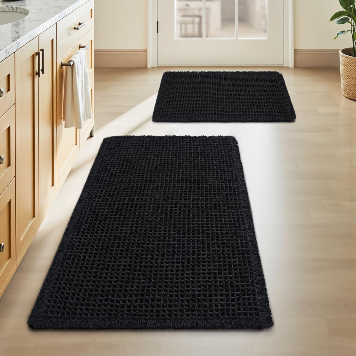 Upgraded Waffle Bath Mat Ultra Absorbent Non Slip Bathroom Mat, 18" x 30"
