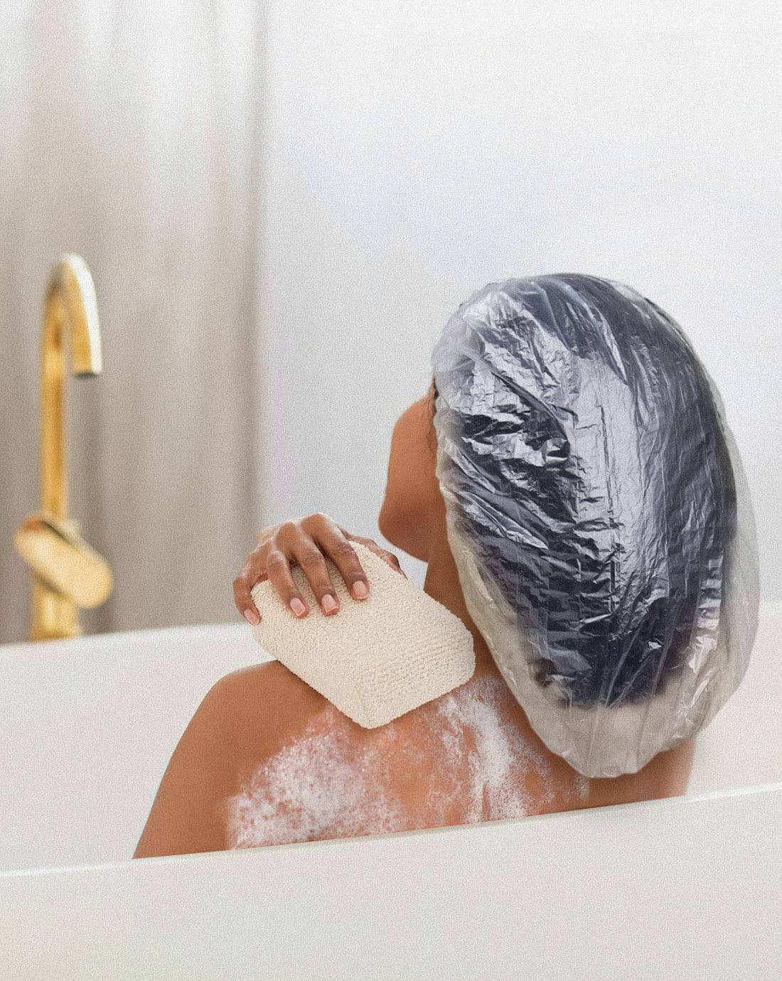 50Pcs Disposable Large Shower Cap for Long Braids Women XXL Oversized Disposable Plastic Shower Caps