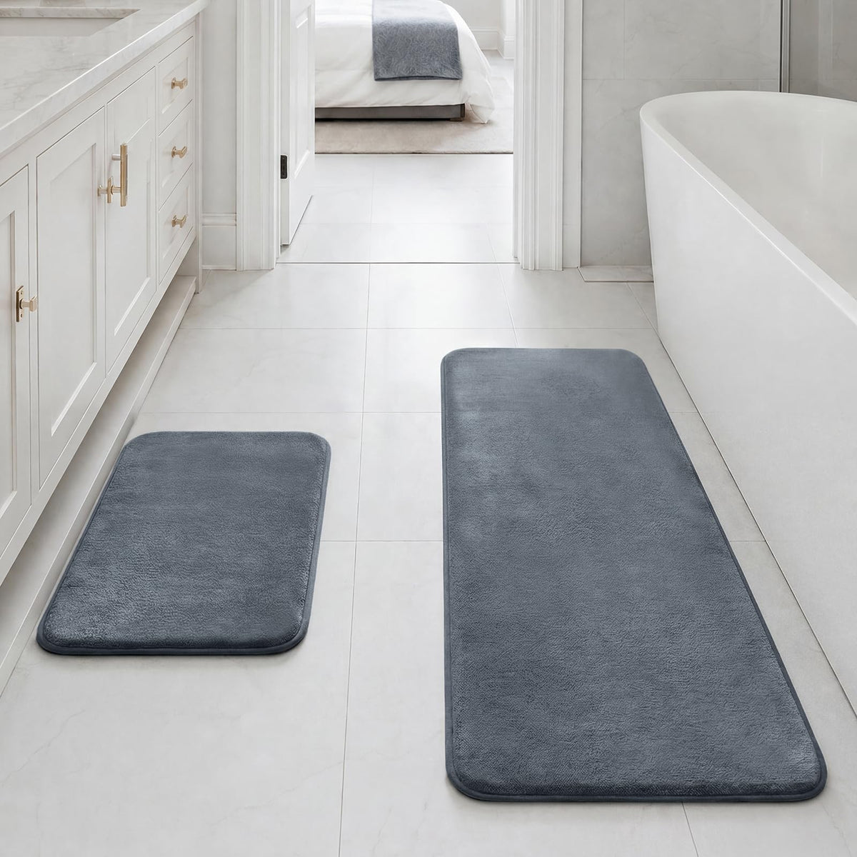 HUXMEYSON Bathroom Rugs Sets 3 Piece, Non-Slip & Quick Dry Bath Mat Set, Ultra Soft Velvet Bath Rugs for Bathroom, Toilet and Shower Floor, Grey