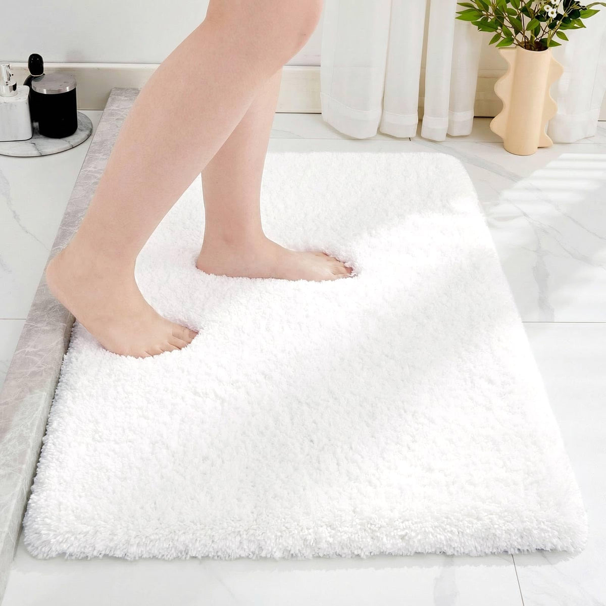 Disolla Gray Bathroom Rugs 17x24, Microfiber Non-Slip Plush Small Bath Mat