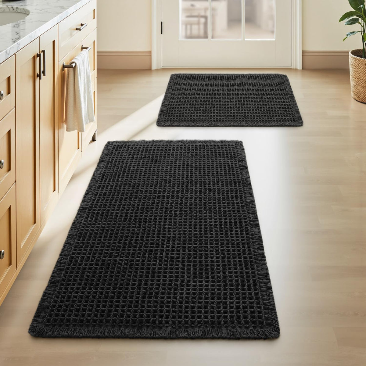 Upgraded Waffle Bath Mat Ultra Absorbent Non Slip Bathroom Mat, 18" x 30"
