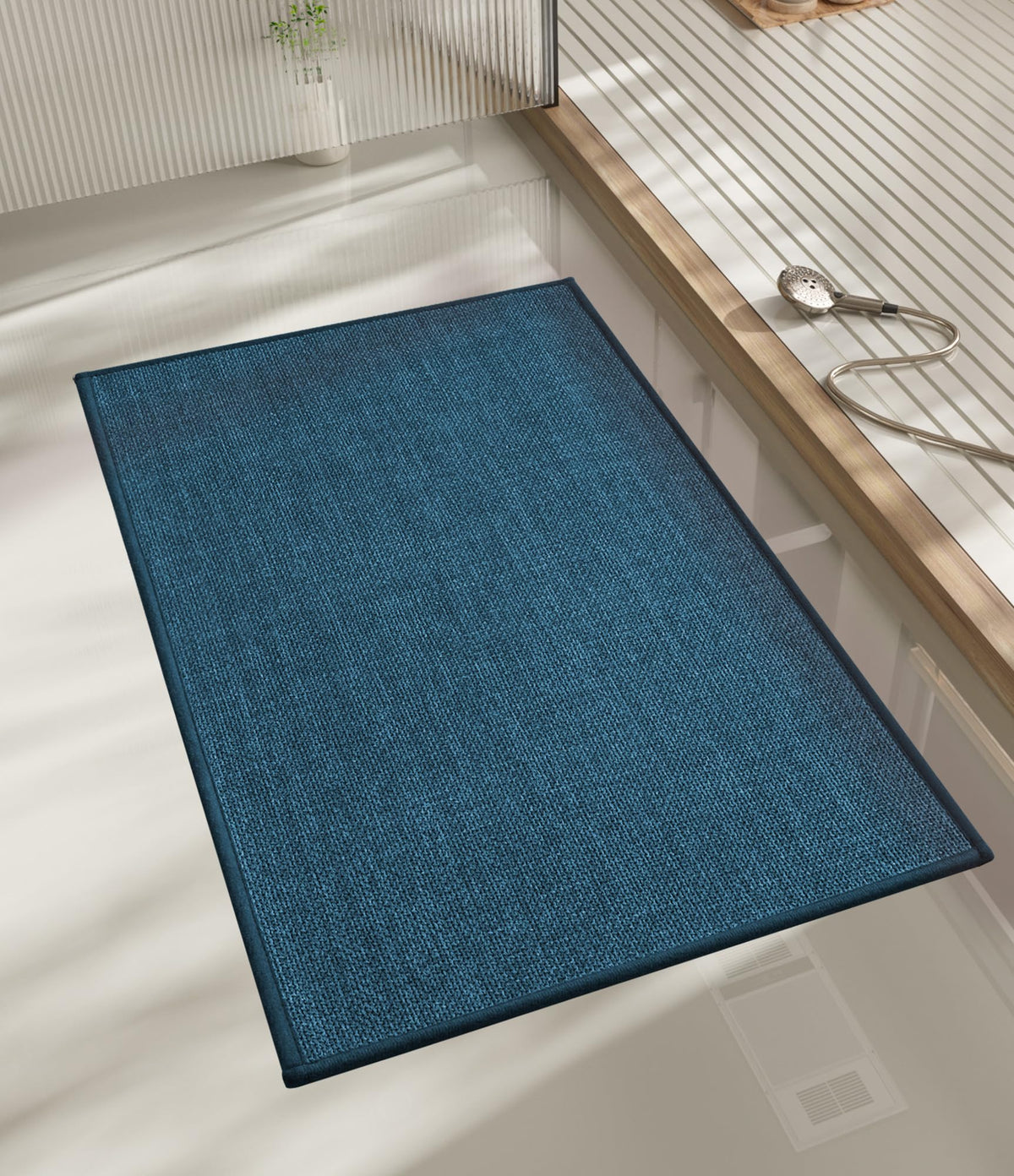 chakme Bathroom Rugs Mat 24x17, Ultra Thin Non Slip Bath Mat Small Quick Dry Absorbent Bath Mat for Bathroom Floor, (Black, 24"x17")