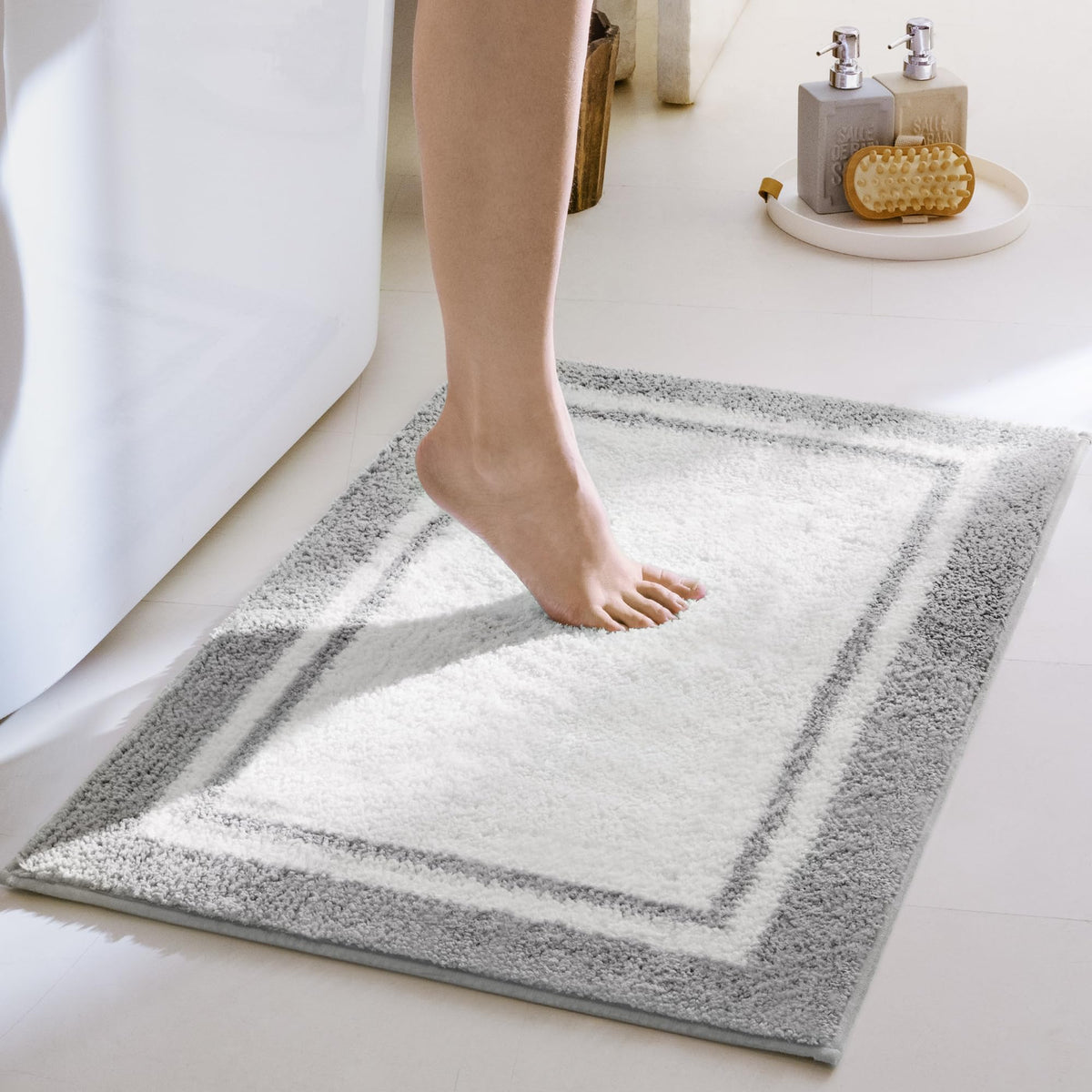 GRANNY SAYS Blue Bathroom Rug 16" x 24", Non-Slip Microfiber Bath Mat