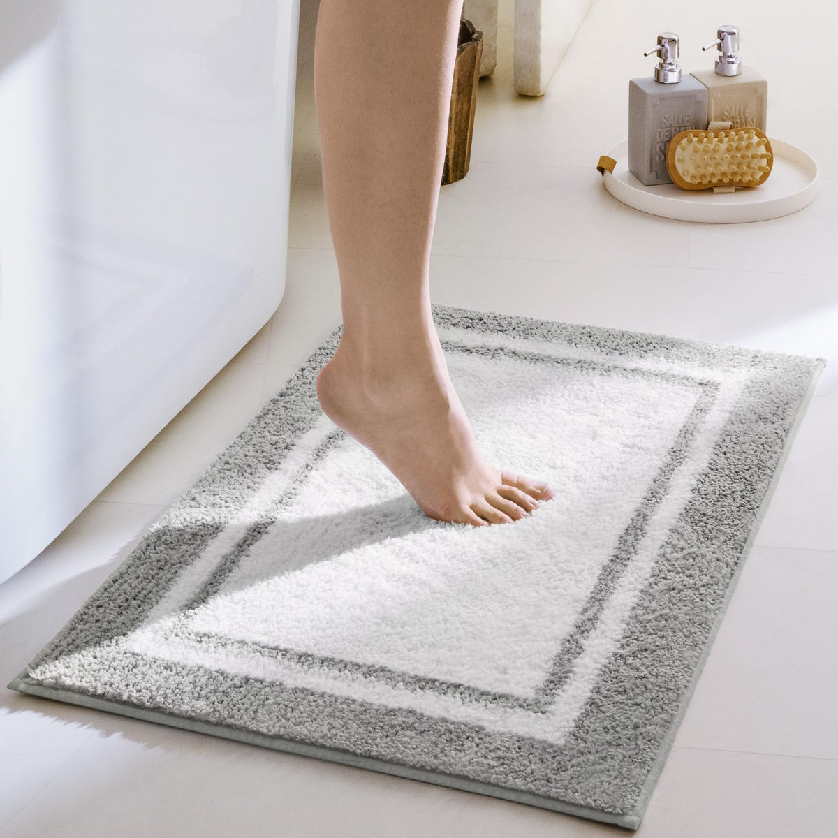 GRANNY SAYS Blue Bathroom Rug 16" x 24", Non-Slip Microfiber Bath Mat