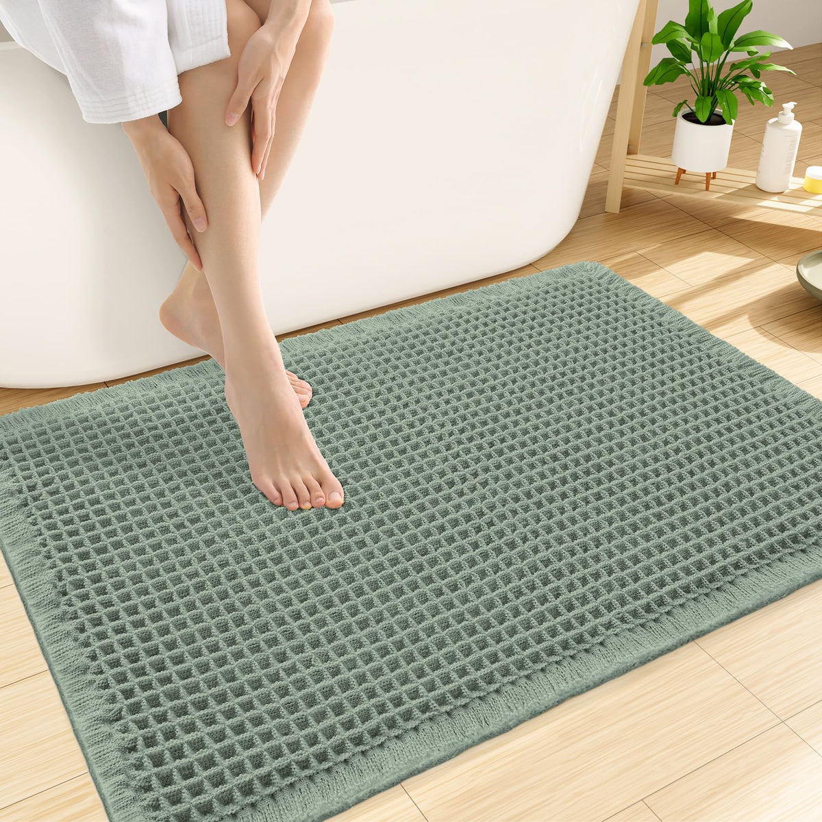 Smiry Waffle Bath Mat 24X16, Soft Absorbent Bathroom Rugs, Brown & Cream