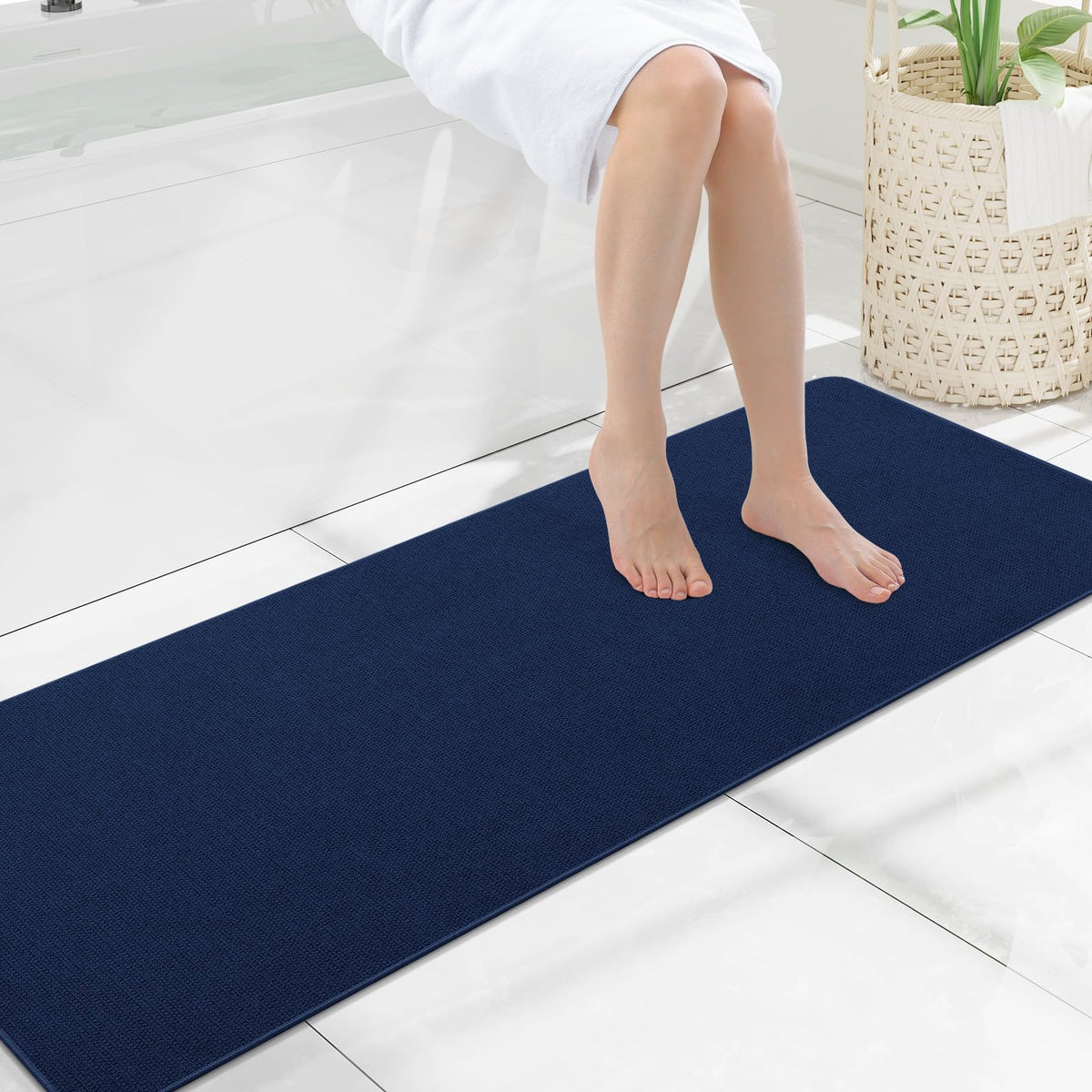 Smiry Ultra Thin Bath Mat 27x17, Non Slip Rubber Washable Bathroom Rugs