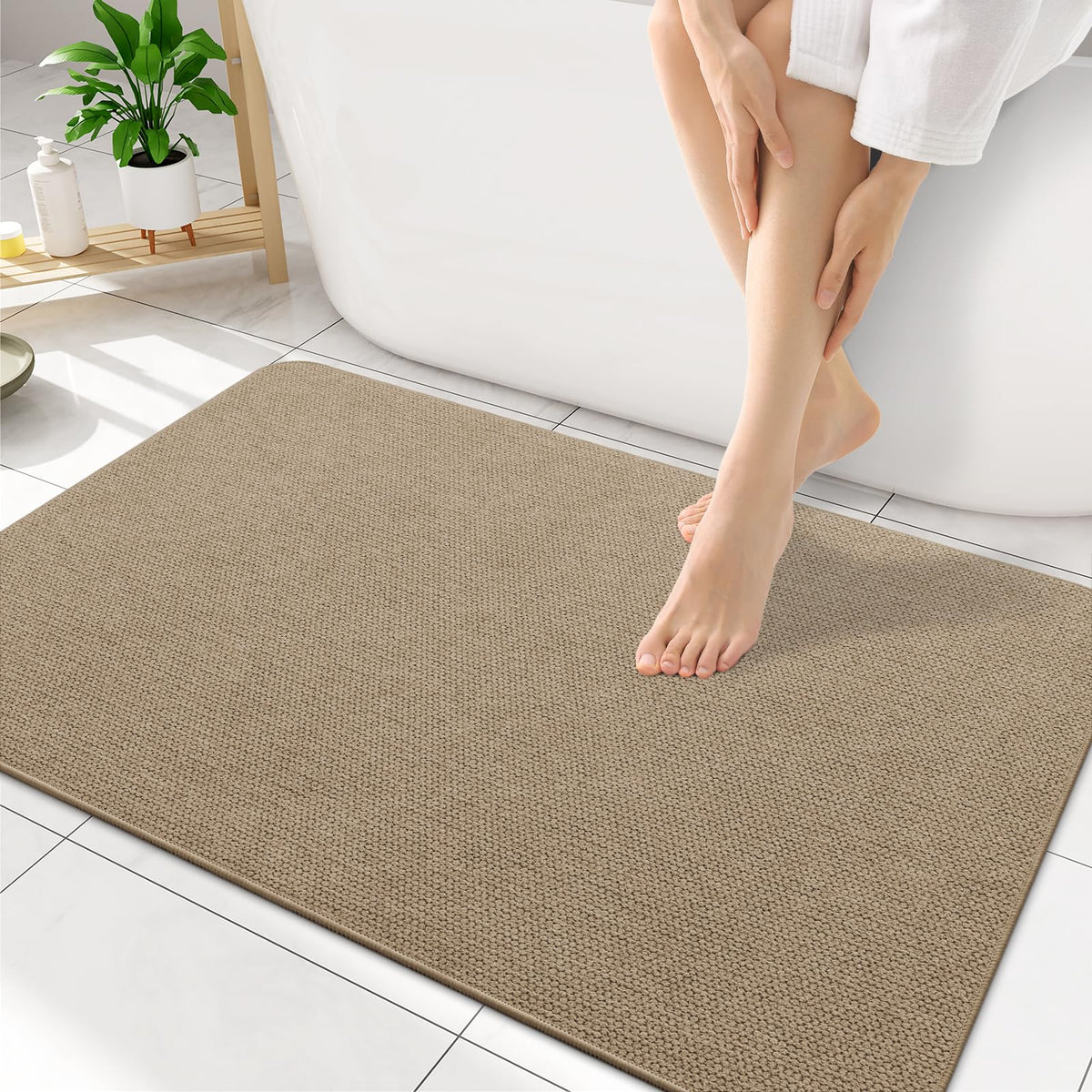 Smiry Ultra Thin Bath Mat 27x17, Non Slip Rubber Washable Bathroom Rugs