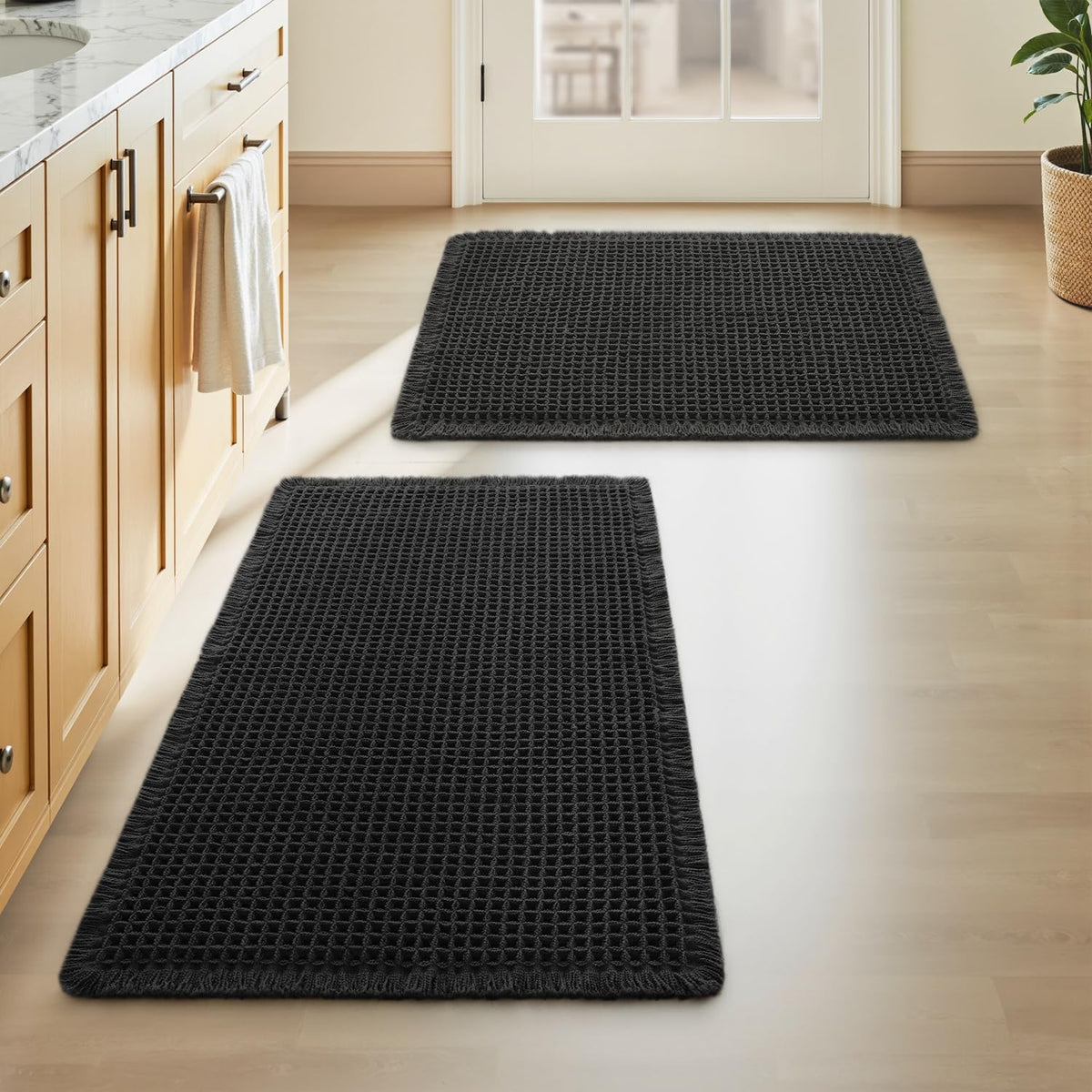 Upgraded Waffle Bath Mat Ultra Absorbent Non Slip Bathroom Mat, 18" x 30"