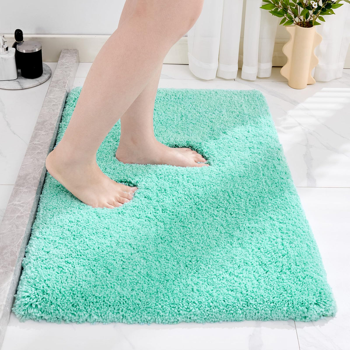 Disolla Gray Bathroom Rugs 17x24, Microfiber Non-Slip Plush Small Bath Mat