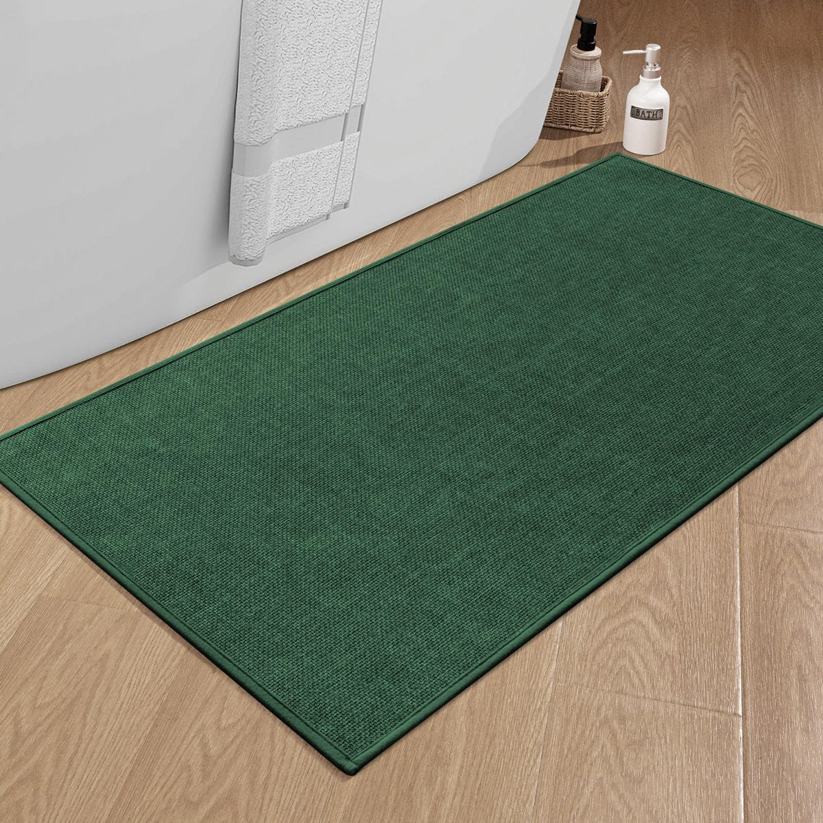 chakme Bathroom Rugs Mat 24x17, Ultra Thin Non Slip Bath Mat Small Quick Dry Absorbent Bath Mat for Bathroom Floor, (Black, 24"x17")