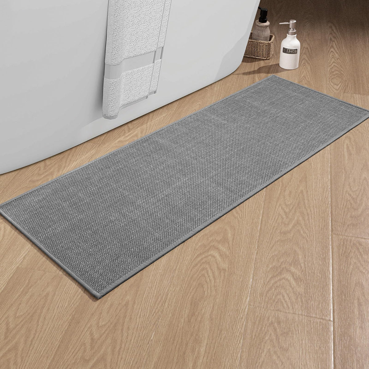 chakme Bathroom Rugs Mat 24x17, Ultra Thin Non Slip Bath Mat Small Quick Dry Absorbent Bath Mat for Bathroom Floor, (Black, 24"x17")