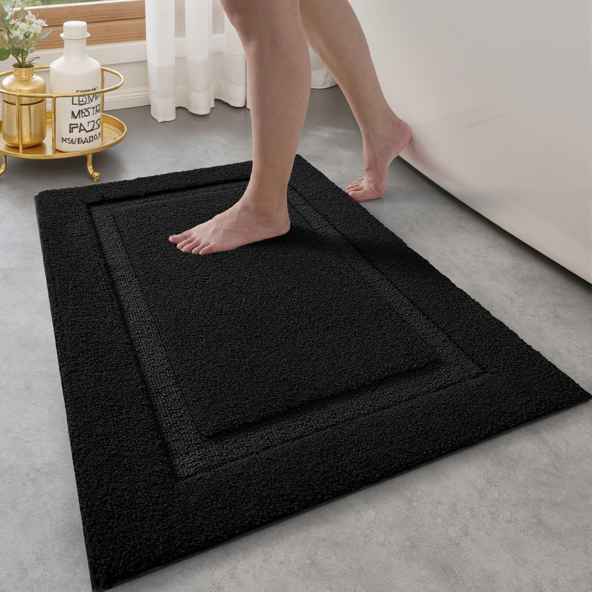LUMI Ultra Soft Bathroom Rugs Absorbent, Non Slip Bath Mat 24x36, White