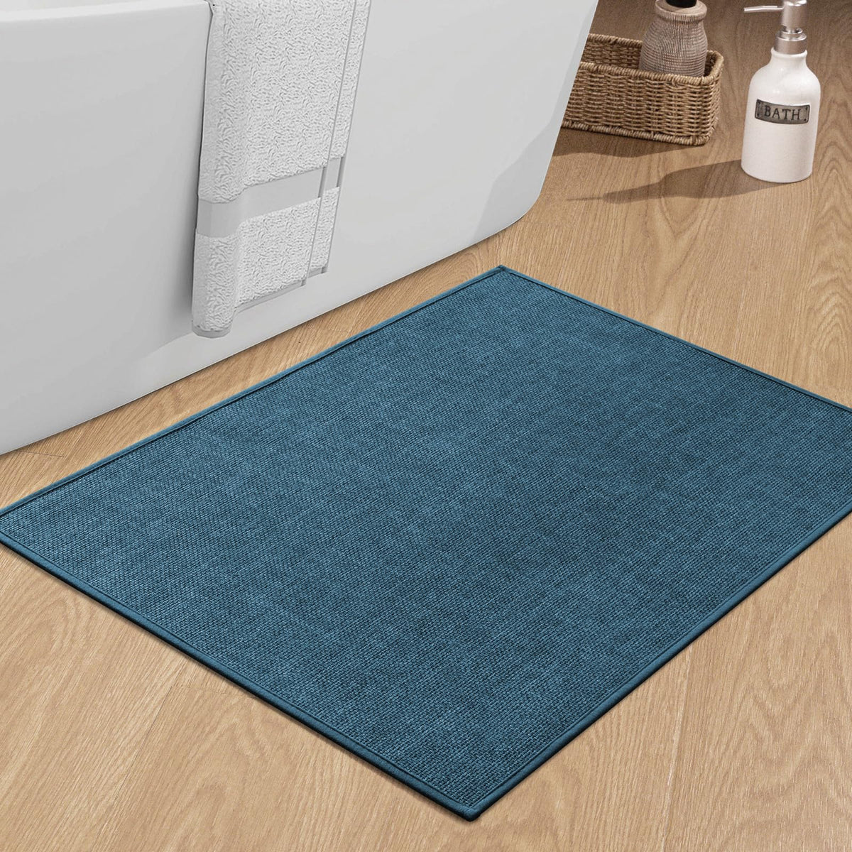 chakme Bathroom Rugs Mat 24x17, Ultra Thin Non Slip Bath Mat Small Quick Dry Absorbent Bath Mat for Bathroom Floor, (Black, 24"x17")