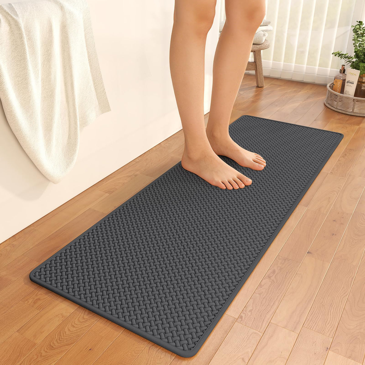YDKGL Bathroom Rugs Non Slip, Foam Weave Texture Bath Mat, Grey 16x24