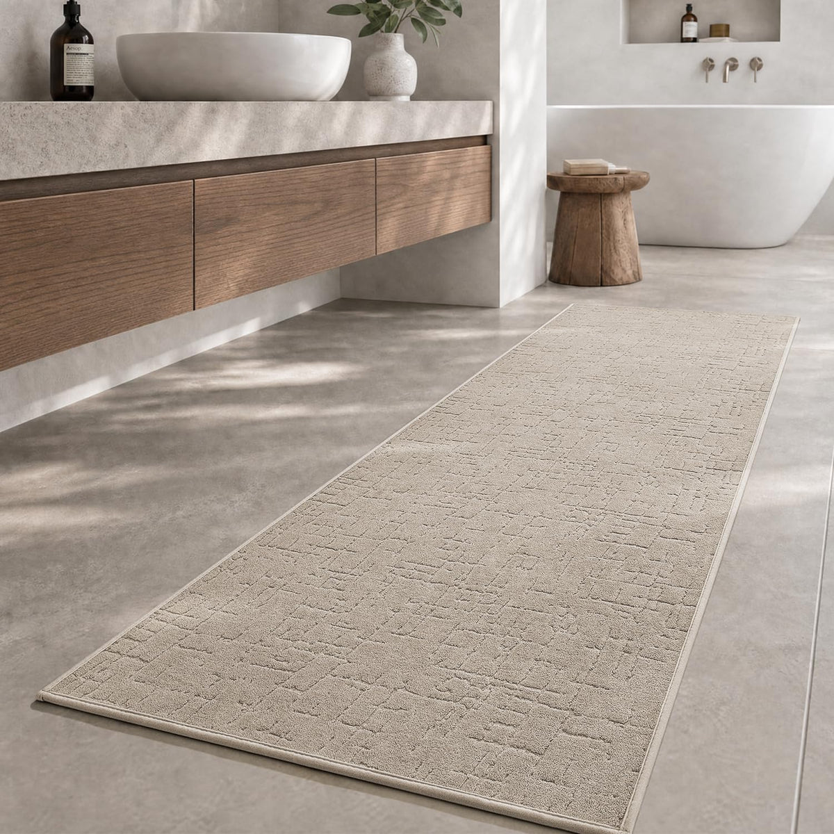 AMOAMI-Bath Mat-Absorbent Quick Dry Bathroom Floor Mats-Washable Rubber Backing Bath Mats for Bathroom Rugs Fit Under Door-Bath Rug for in Front of Sink Bathtub Shower Room, Grey 17''x24''