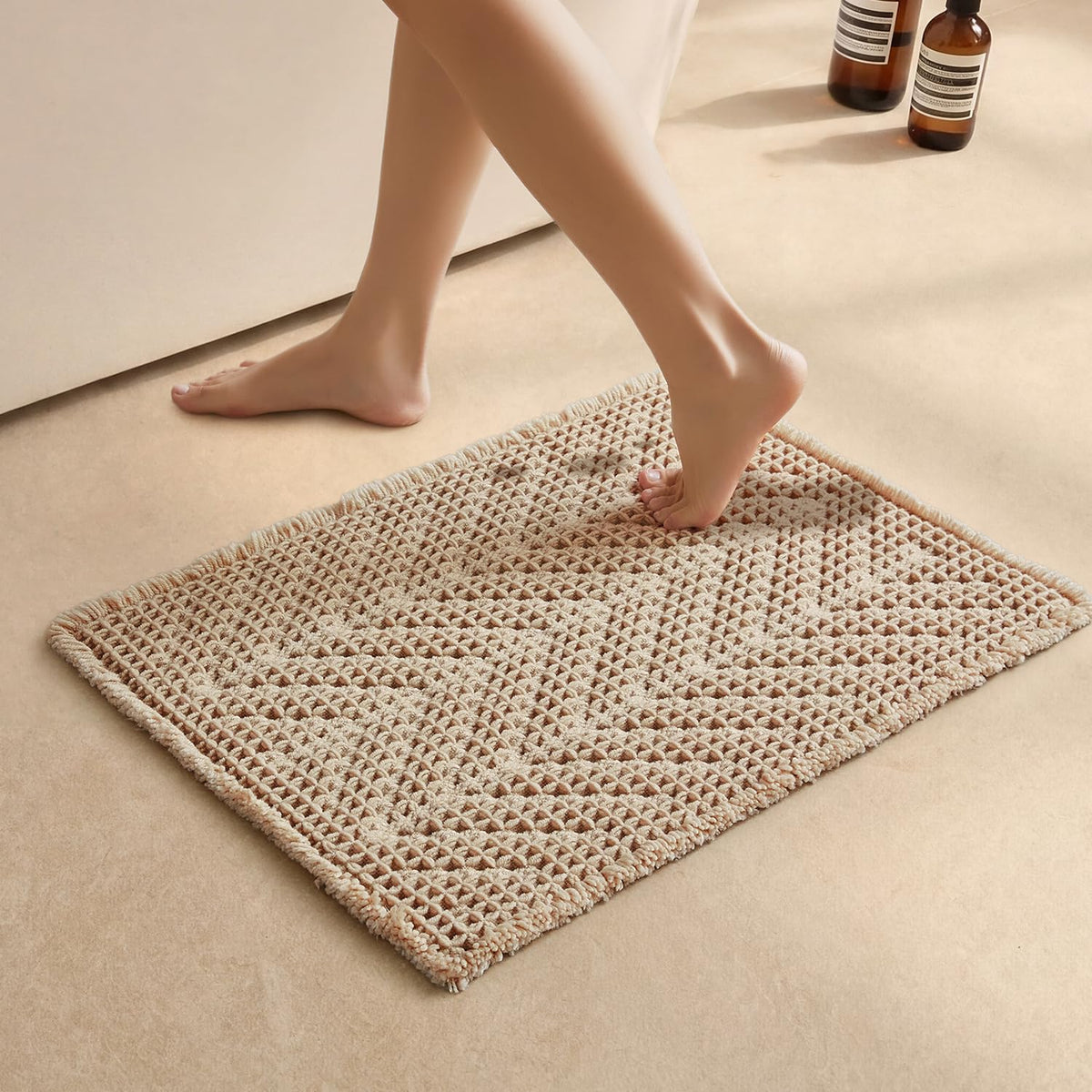 Sunfly Boho Bathroom Rug, Herringbone Waffle Bath Mat Non-Slip Washable Super Absorbent Quick Dry, Farmhouse Bath Mat for Bathroom Floor Decor 20"*30" Khaki