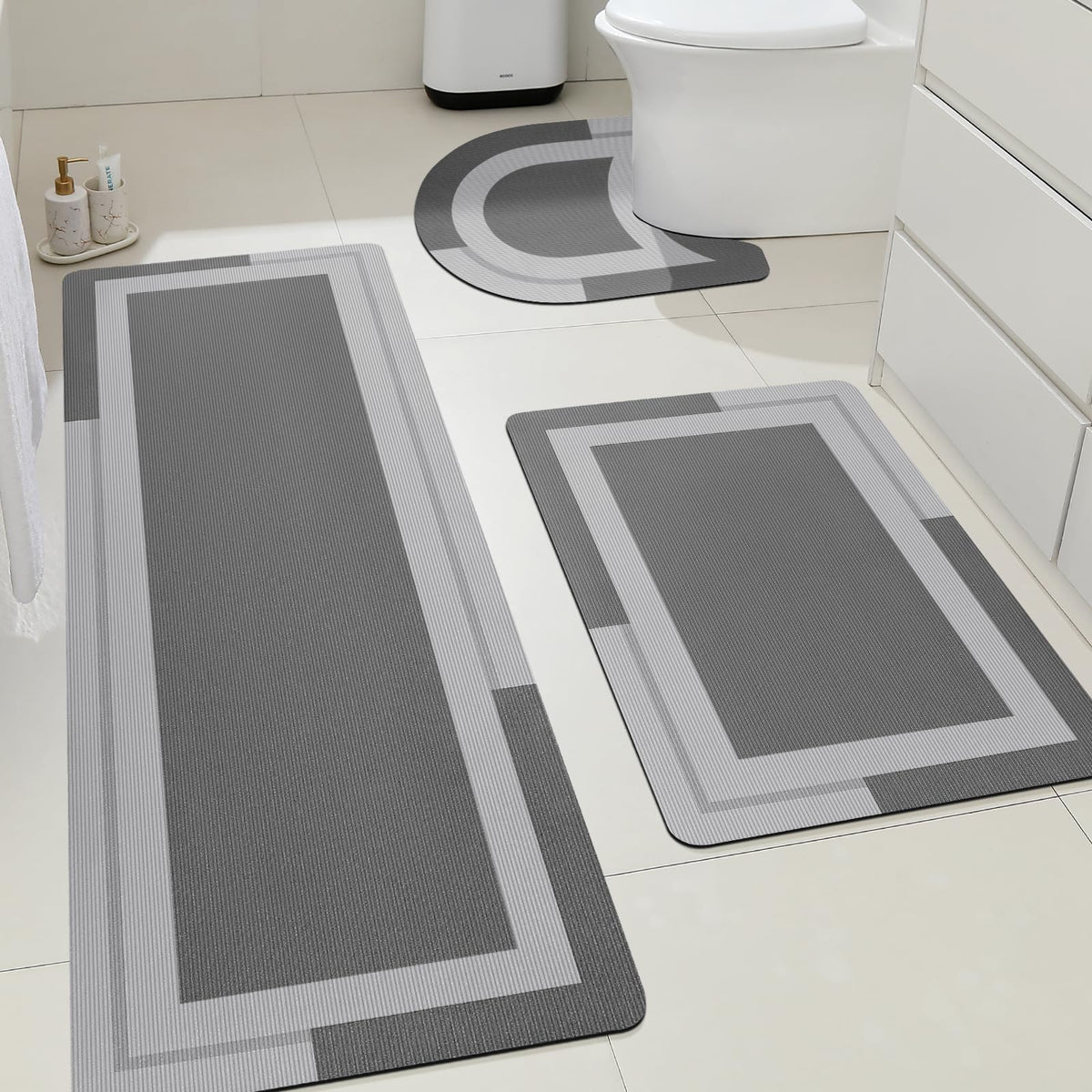ACCUMTEK Non Slip Bath Mat, Thin Bathroom Rugs Fit Under Door, Quick Dry Bath Mats, Machine Washable Bath Rugs for Bathroom, Bathtub & Kitchen, Grey/Bordered/24 x17