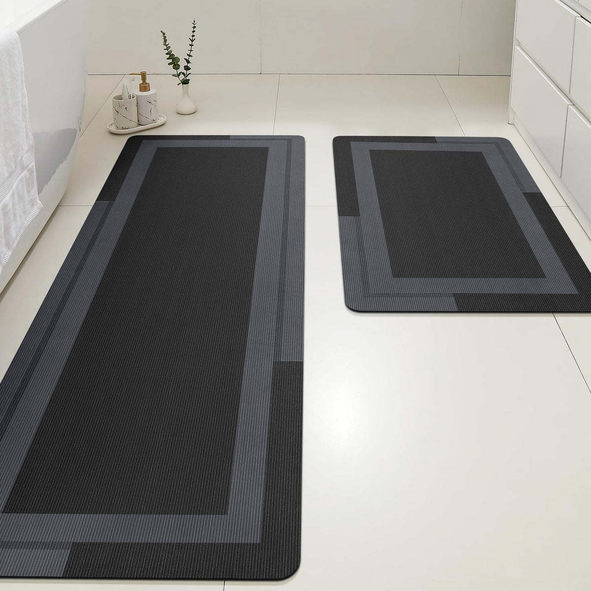ACCUMTEK Non Slip Bath Mat, Thin Bathroom Rugs Fit Under Door, Quick Dry Bath Mats, Machine Washable Bath Rugs for Bathroom, Bathtub & Kitchen, Grey/Bordered/24 x17