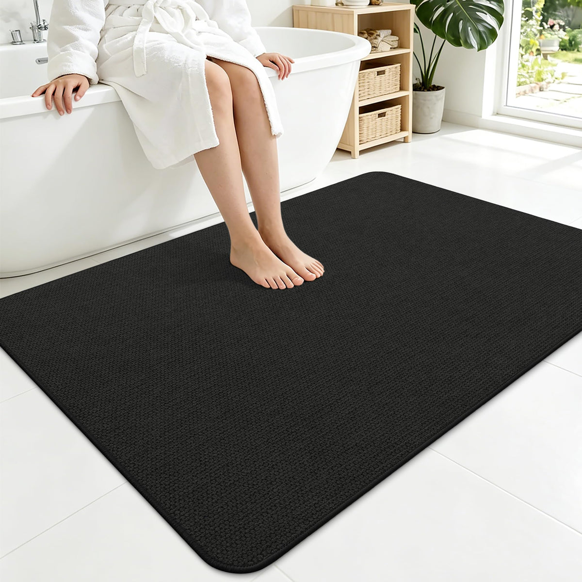 Smiry Ultra Thin Bath Mat 27x17, Non Slip Rubber Washable Bathroom Rugs