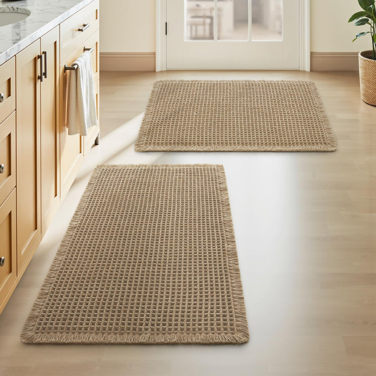 Upgraded Waffle Bath Mat Ultra Absorbent Non Slip Bathroom Mat, 18" x 30"