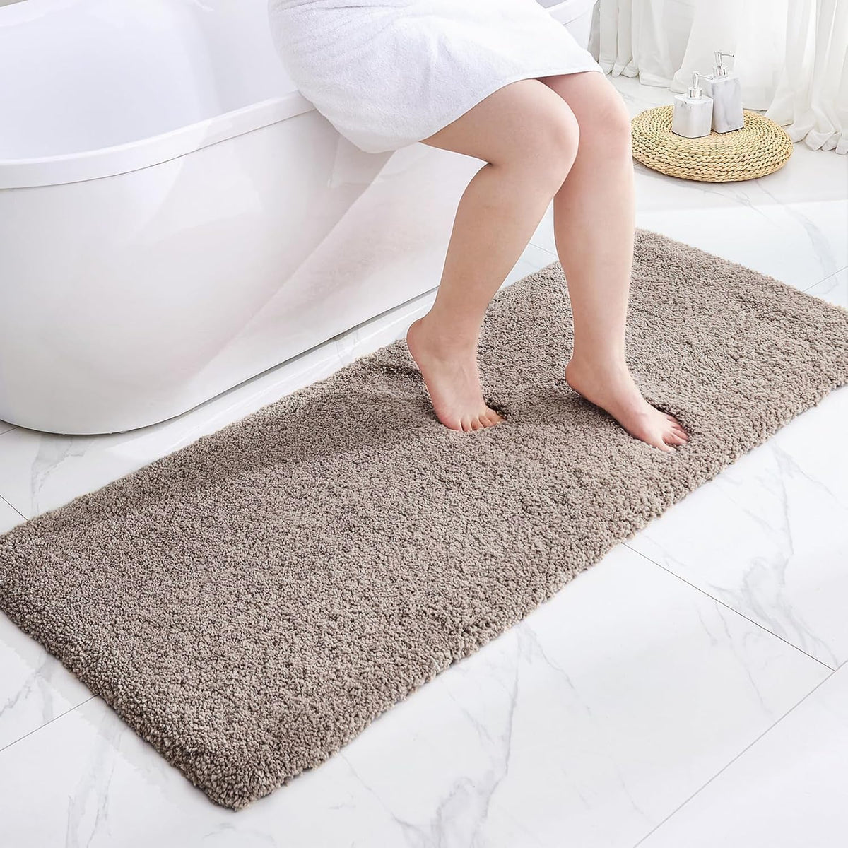Disolla Gray Bathroom Rugs 17x24, Microfiber Non-Slip Plush Small Bath Mat