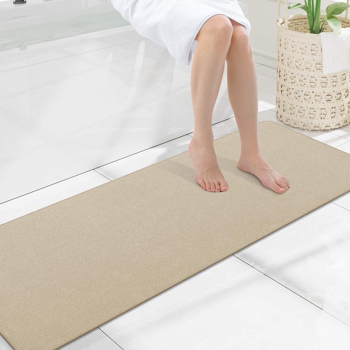 Smiry Ultra Thin Bath Mat 27x17, Non Slip Rubber Washable Bathroom Rugs