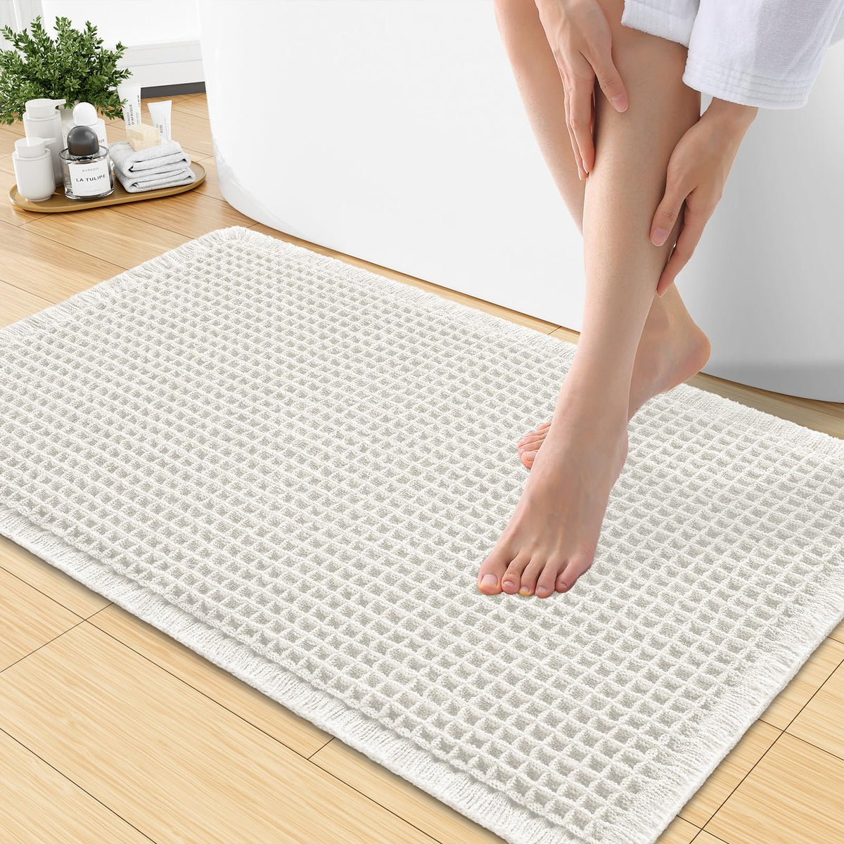 Smiry Waffle Bath Mat 24X16, Soft Absorbent Bathroom Rugs, Brown & Cream