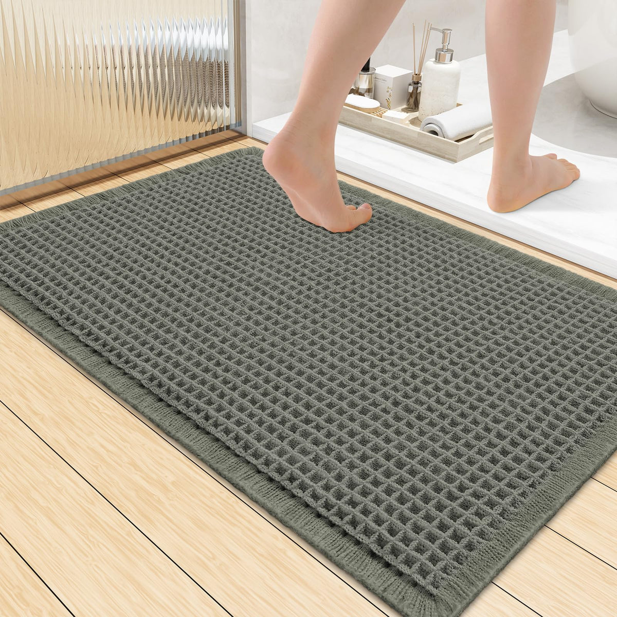 Smiry Waffle Bath Mat 24X16, Soft Absorbent Bathroom Rugs, Brown & Cream