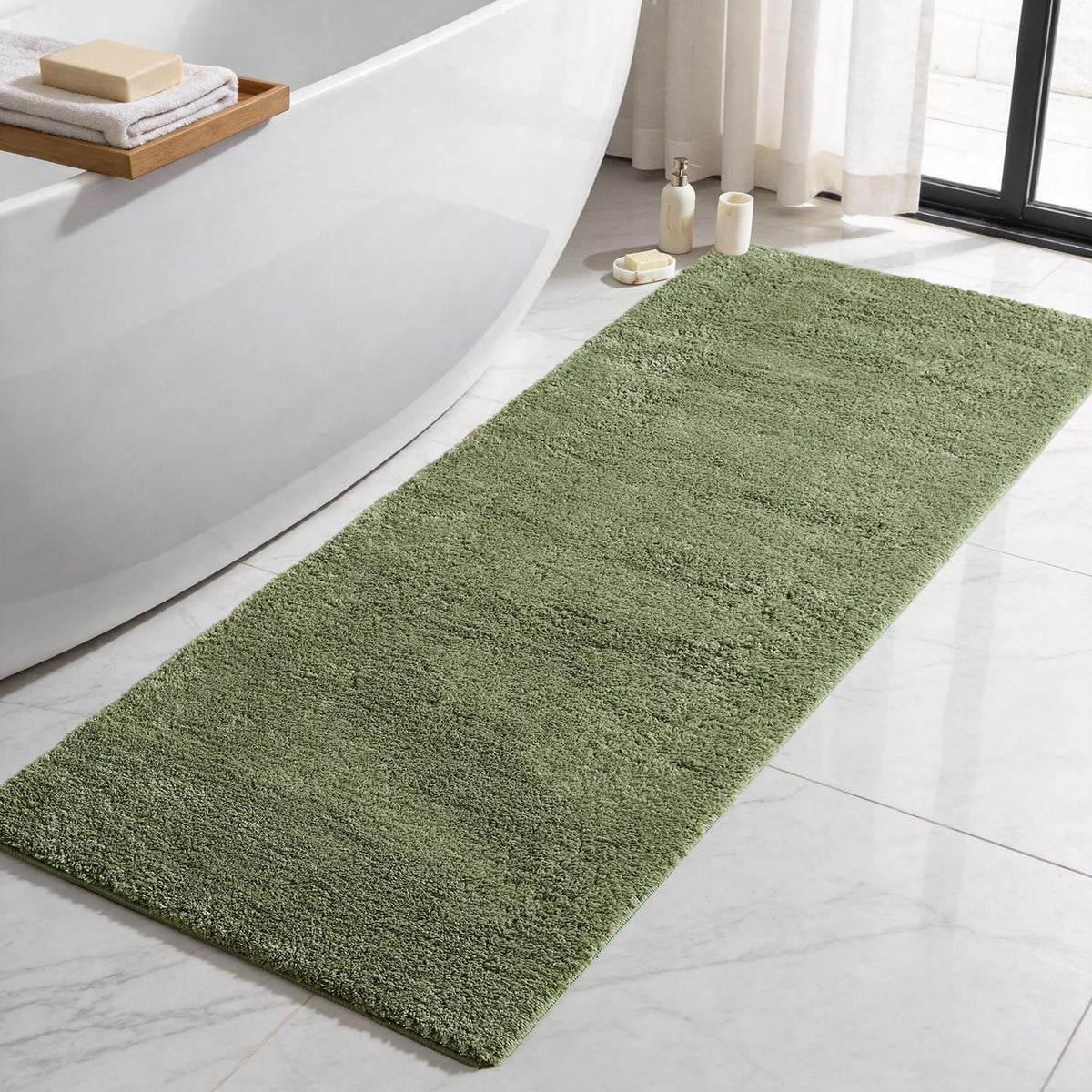 TYUU Black Bathroom Rug, Ultra Soft Bath Rugs Non Slip Washable, Super Absorbent Quick Dry Small Bath Mat with Rubber Backing for Bathroom Floor, Shower, or Sink, Black 16" x 24"