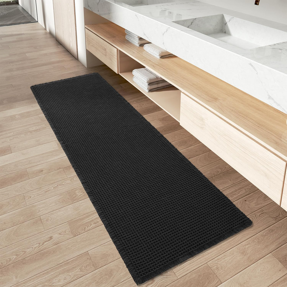 Upgraded Waffle Bath Mat Ultra Absorbent Non Slip Bathroom Mat, 18" x 30"