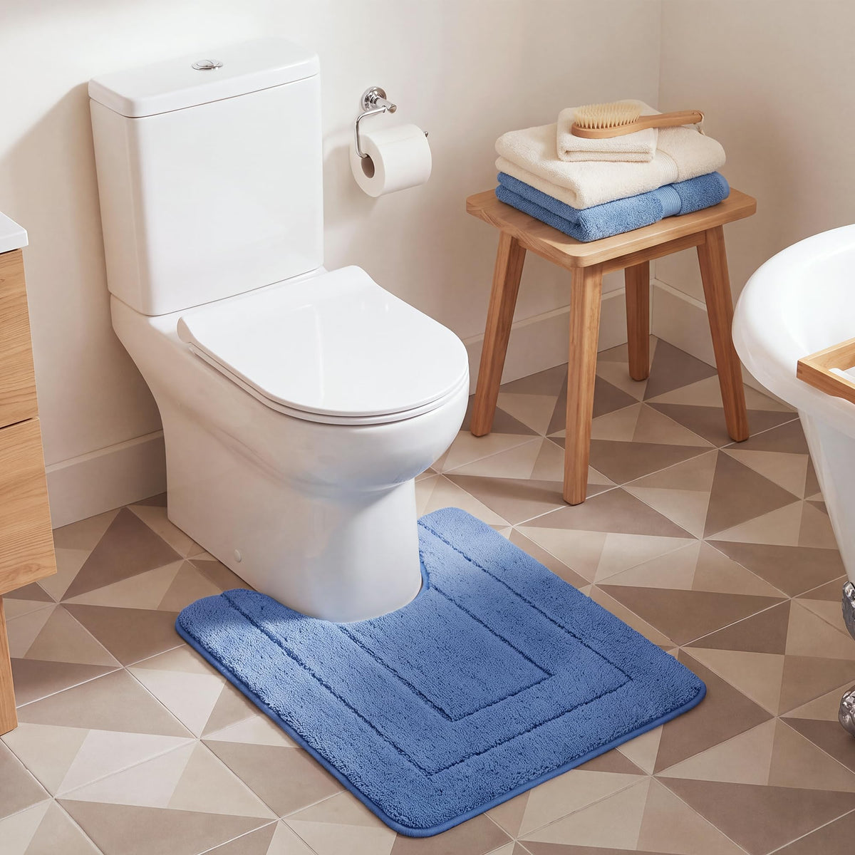 GRANNY SAYS Blue Bathroom Rug 16" x 24", Non-Slip Microfiber Bath Mat