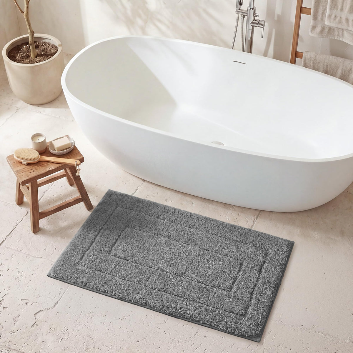 GRANNY SAYS Blue Bathroom Rug 16" x 24", Non-Slip Microfiber Bath Mat