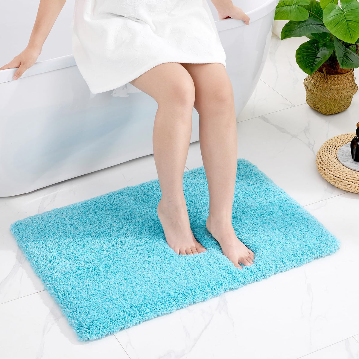 Disolla Gray Bathroom Rugs 17x24, Microfiber Non-Slip Plush Small Bath Mat