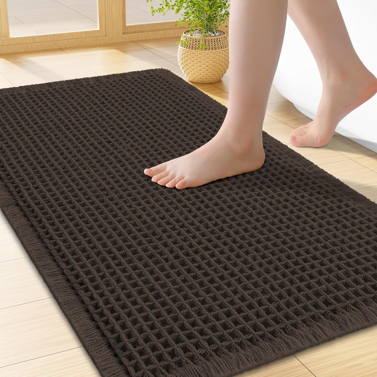 Smiry Waffle Bath Mat 24X16, Soft Absorbent Bathroom Rugs, Brown & Cream