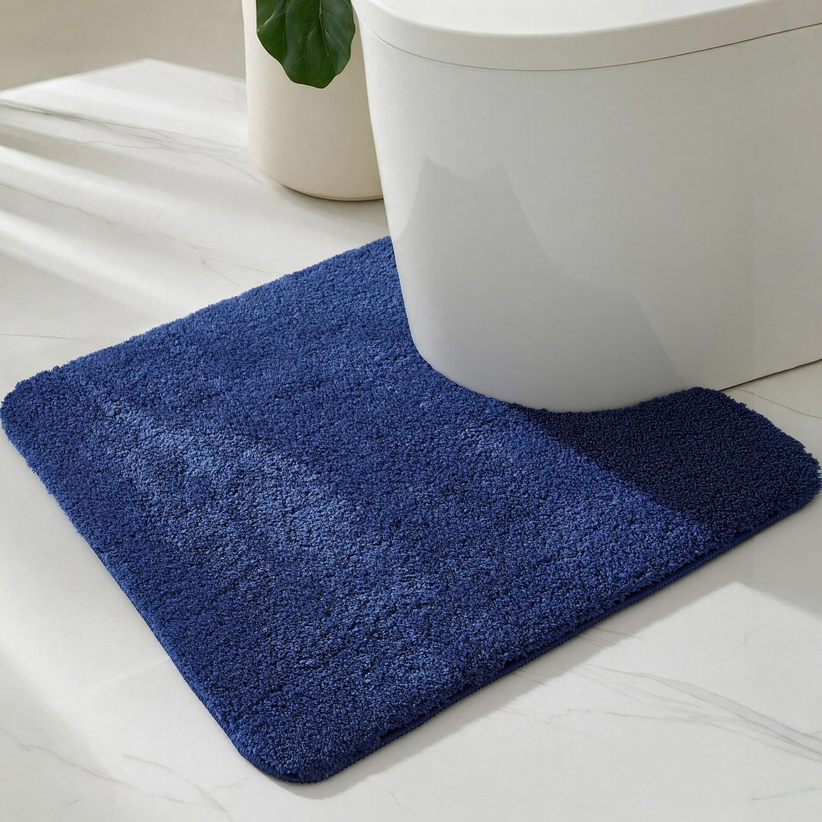TYUU Black Bathroom Rug, Ultra Soft Bath Rugs Non Slip Washable, Super Absorbent Quick Dry Small Bath Mat with Rubber Backing for Bathroom Floor, Shower, or Sink, Black 16" x 24"