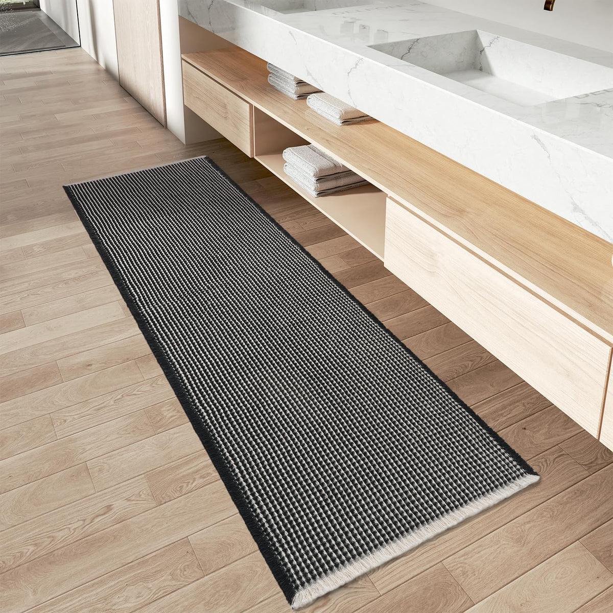 Upgraded Waffle Bath Mat Ultra Absorbent Non Slip Bathroom Mat, 18" x 30"