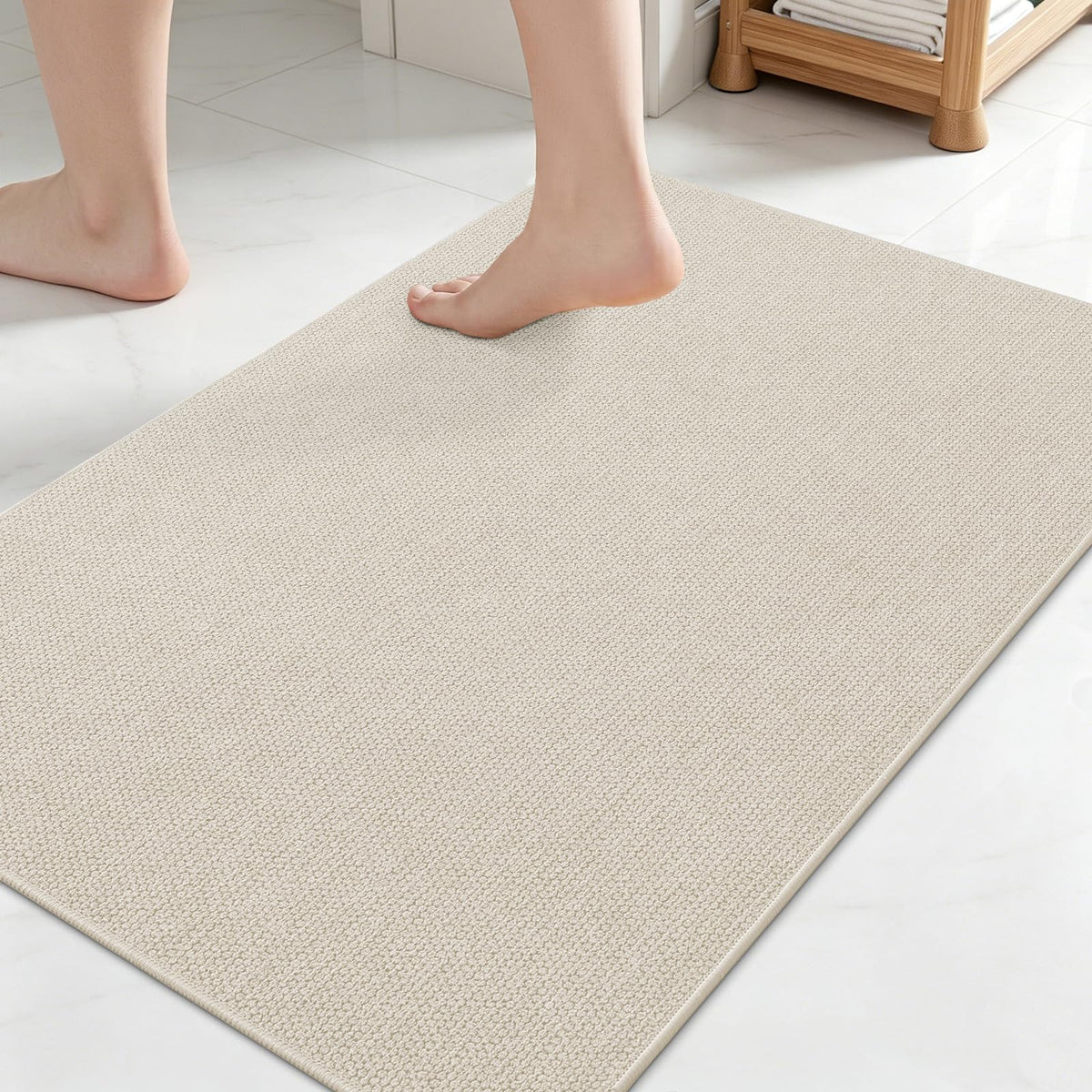 Smiry Ultra Thin Bath Mat 27x17, Non Slip Rubber Washable Bathroom Rugs