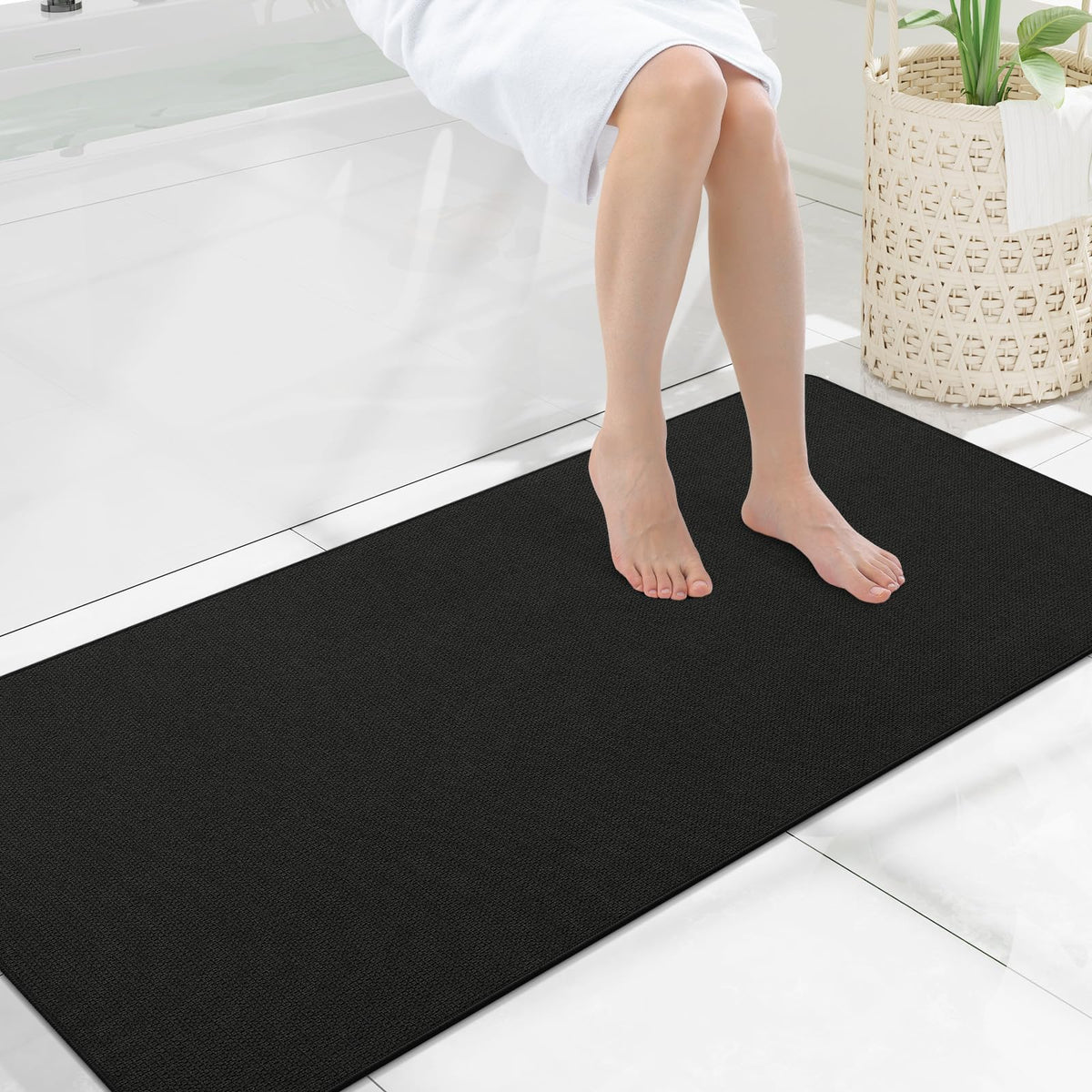 Smiry Ultra Thin Bath Mat 27x17, Non Slip Rubber Washable Bathroom Rugs