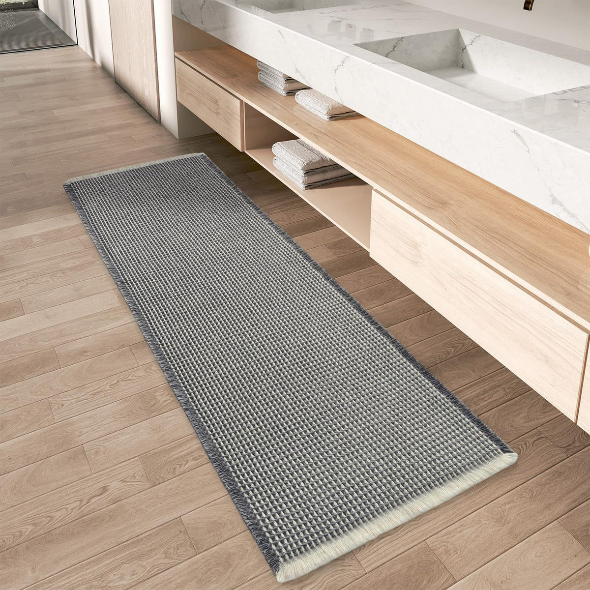 Upgraded Waffle Bath Mat Ultra Absorbent Non Slip Bathroom Mat, 18" x 30"