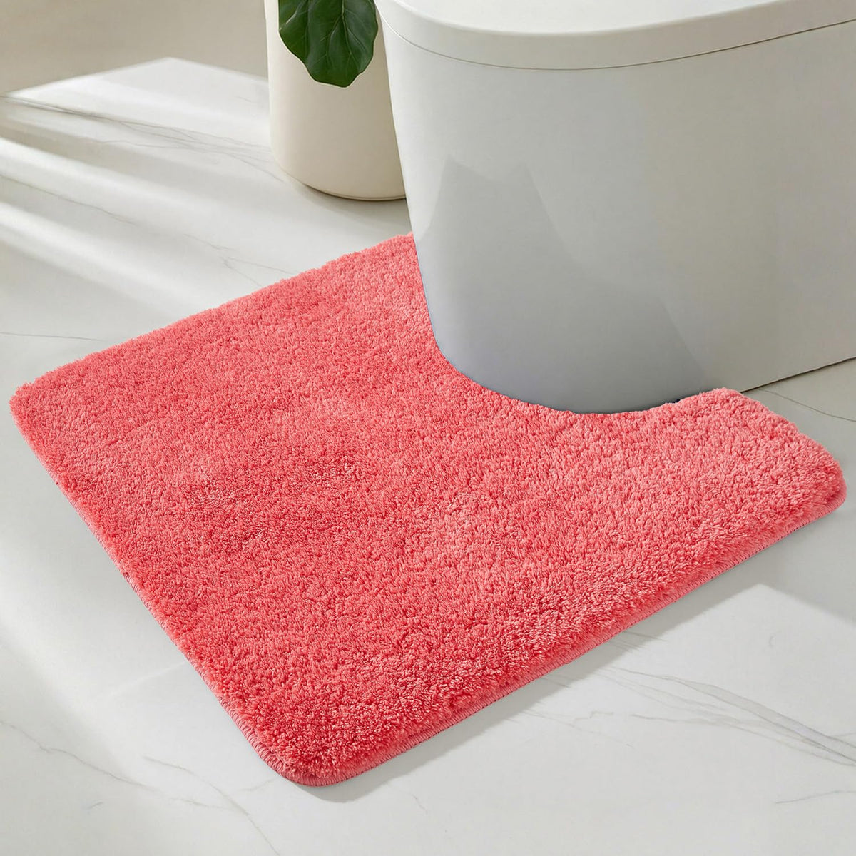 TYUU Black Bathroom Rug, Ultra Soft Bath Rugs Non Slip Washable, Super Absorbent Quick Dry Small Bath Mat with Rubber Backing for Bathroom Floor, Shower, or Sink, Black 16" x 24"
