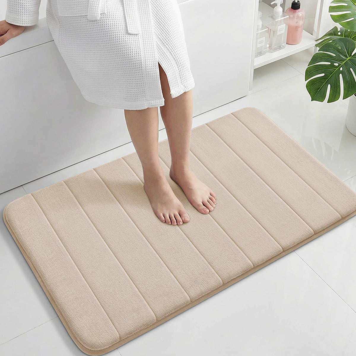 Yimobra Memory Foam Bath Mat, Super Soft Absorbent Bathroom Rug Non Slip 31.5x20 Inch, Quick Dry, Machine Washable Floor Carpet for Tub Shower, Home Decor Accessories, Beige