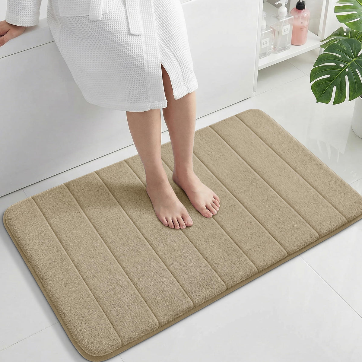 Yimobra Memory Foam Bath Mat, Super Soft Absorbent Bathroom Rug Non Slip 31.5x20 Inch, Quick Dry, Machine Washable Floor Carpet for Tub Shower, Home Decor Accessories, Beige