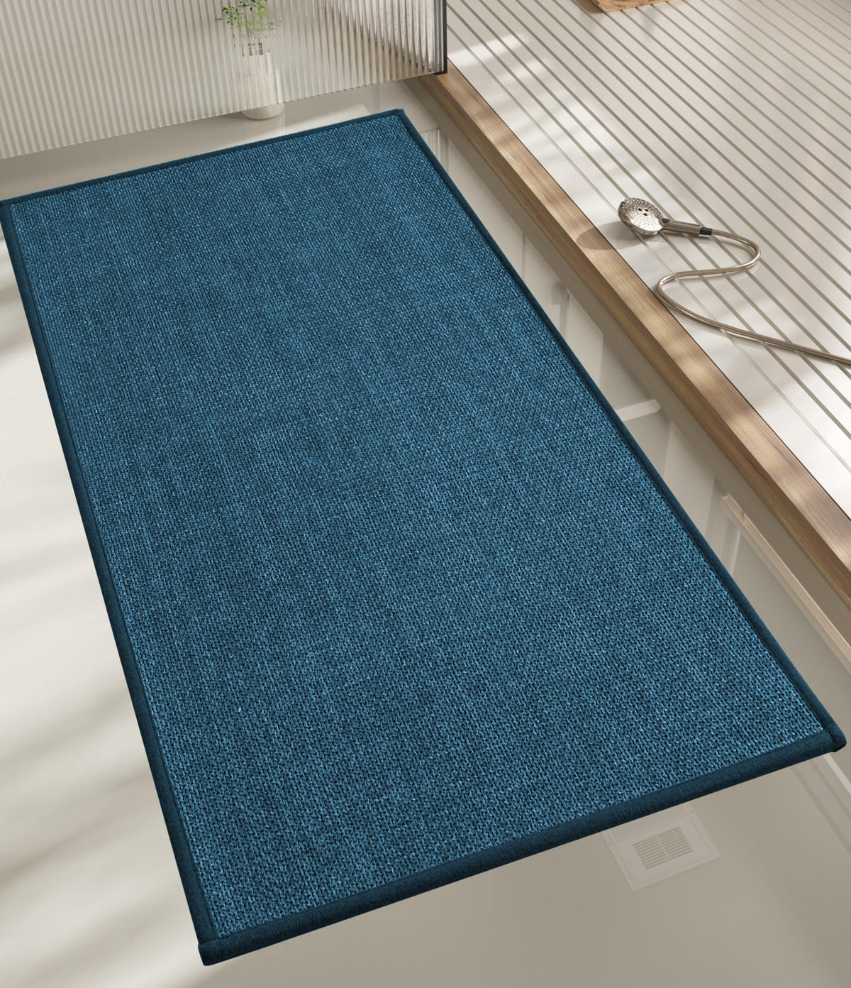 chakme Bathroom Rugs Mat 24x17, Ultra Thin Non Slip Bath Mat Small Quick Dry Absorbent Bath Mat for Bathroom Floor, (Black, 24"x17")