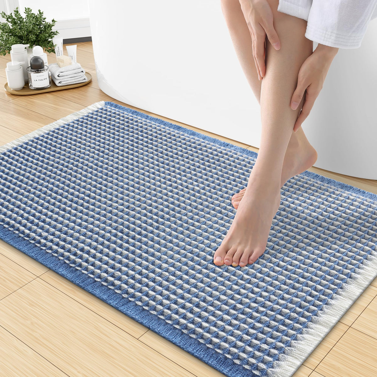 Smiry Waffle Bath Mat 24X16, Soft Absorbent Bathroom Rugs, Brown & Cream