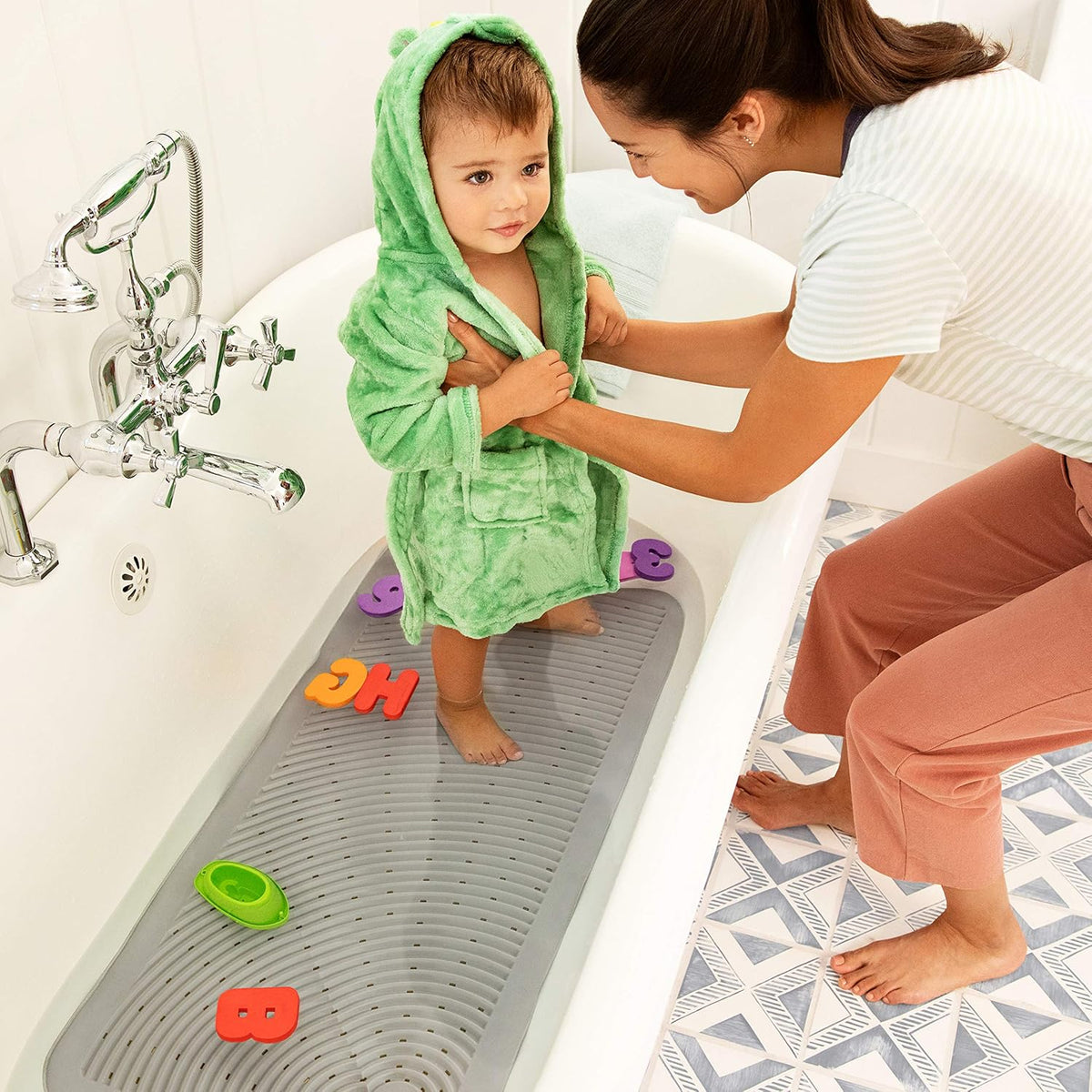 Munchkin Soft Spot Cushioned Non-Slip Baby Bath Mat, 36 x 17 Inch, Grey