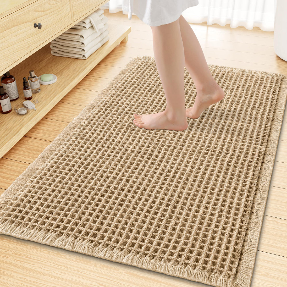 Smiry Waffle Bath Mat 24X16, Soft Absorbent Bathroom Rugs, Brown & Cream