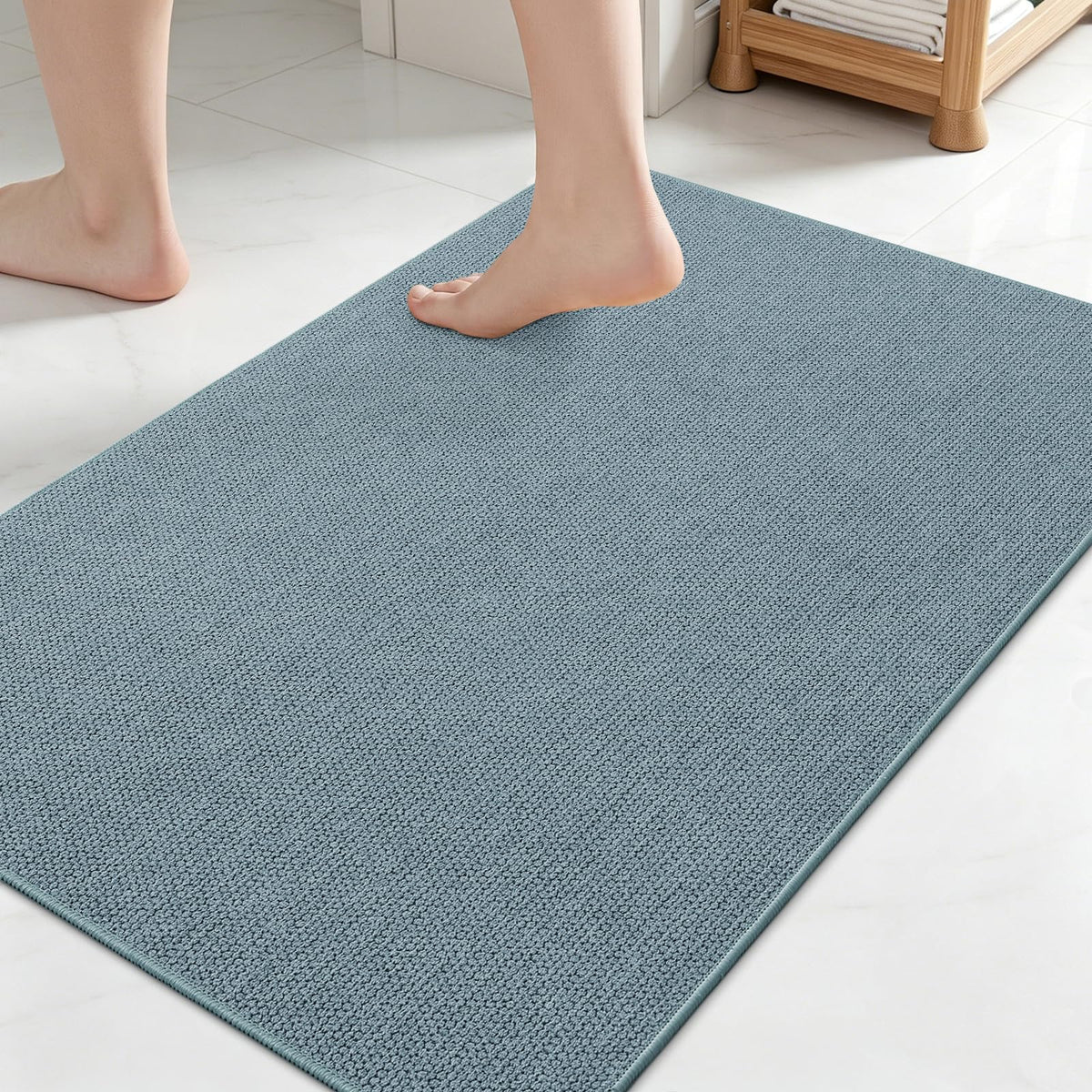 Smiry Ultra Thin Bath Mat 27x17, Non Slip Rubber Washable Bathroom Rugs